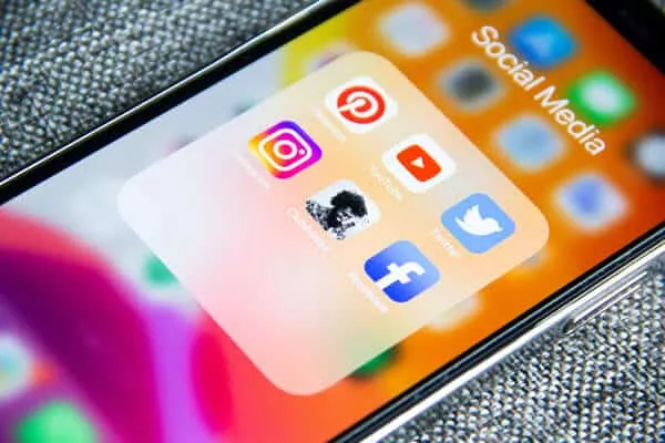 6 bonnes raisons d’utiliser les réseaux sociaux pour son entreprise